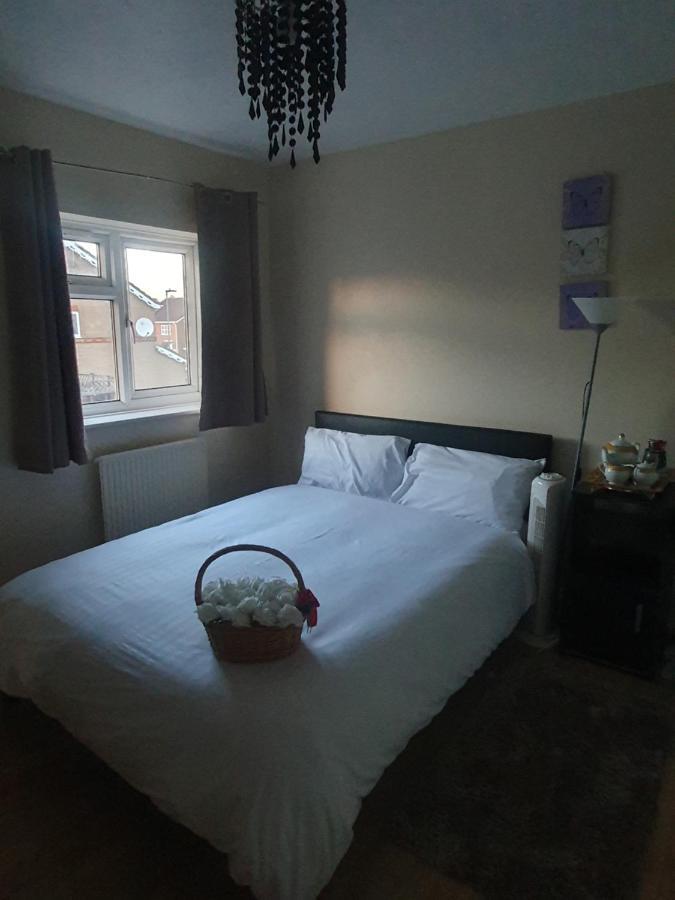 Double Size And Single Room In Barking Barking  Buitenkant foto